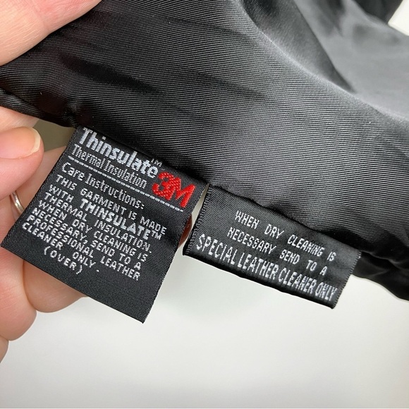 Wilsons zip in insulated vest black size medium - Picture 2 of 6